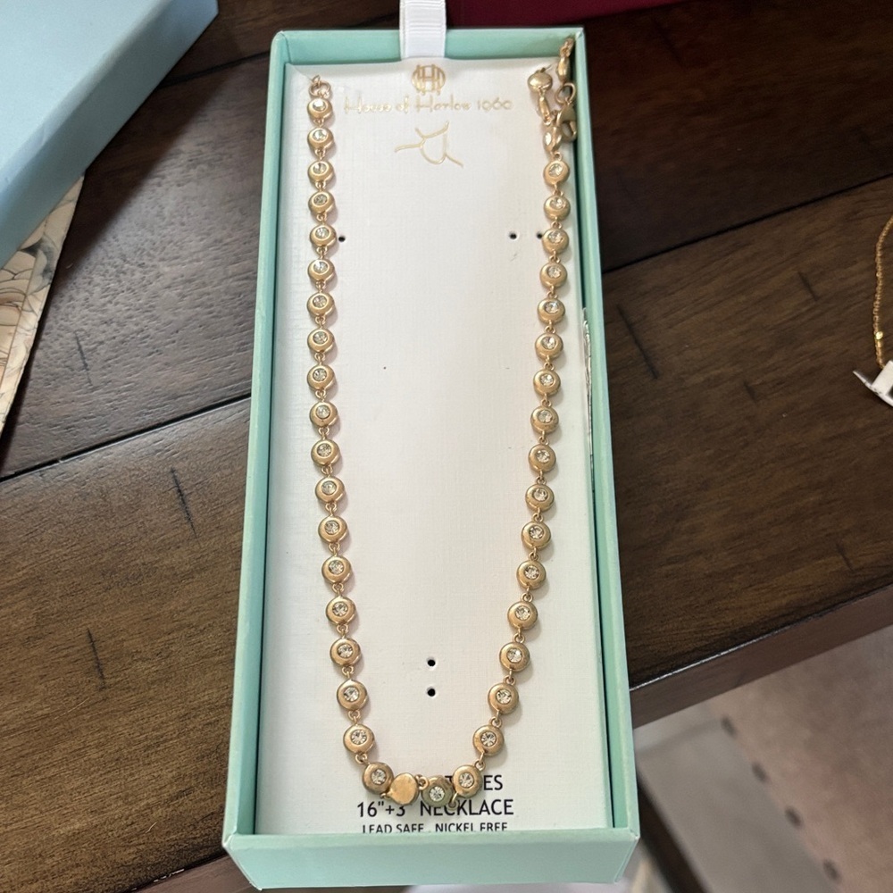 House of Harlow 1960 Gold and Pearl Necklace
